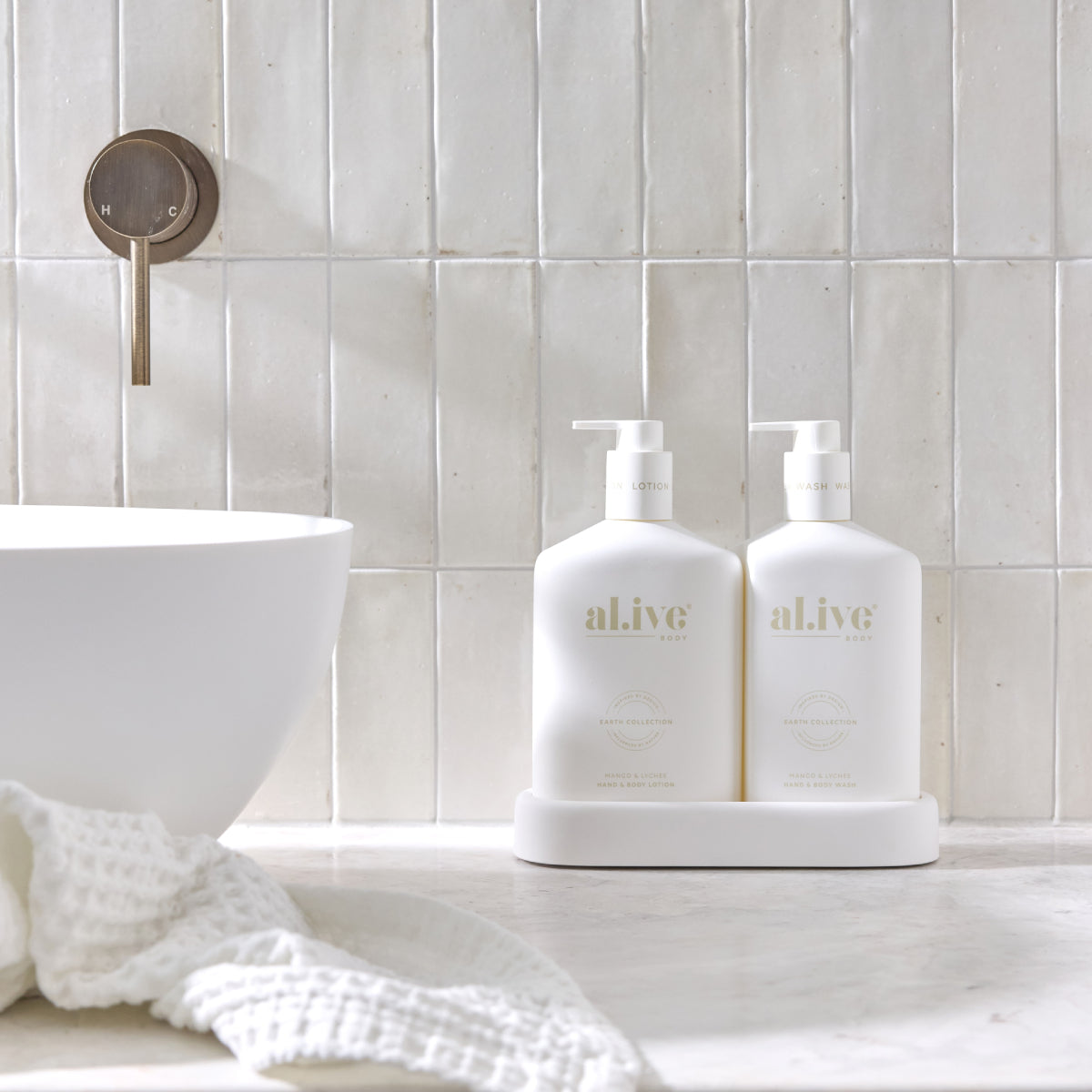 Bathroom Duo Wash + Lotion - Mango & Lychee
