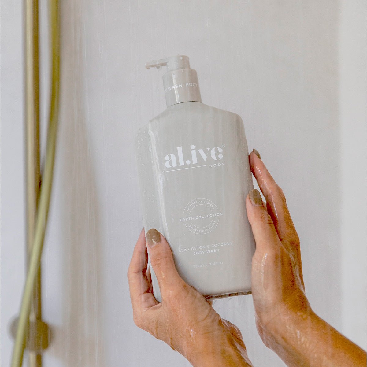 750ML BODY WASH - SEA COTTON & COCONUT - al.ive body