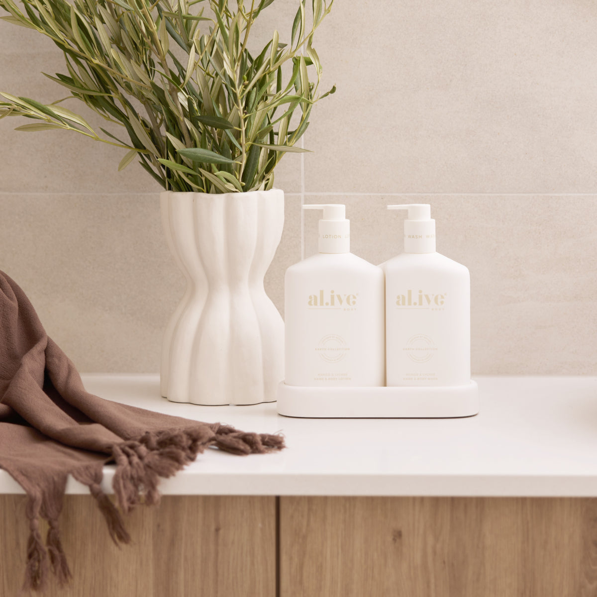 Bathroom Duo Wash + Lotion - Mango & Lychee