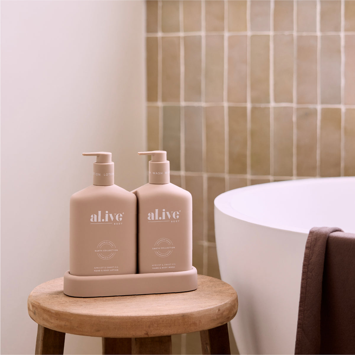 Bathroom Duo Wash + Lotion - Apricot & Sweet Fig