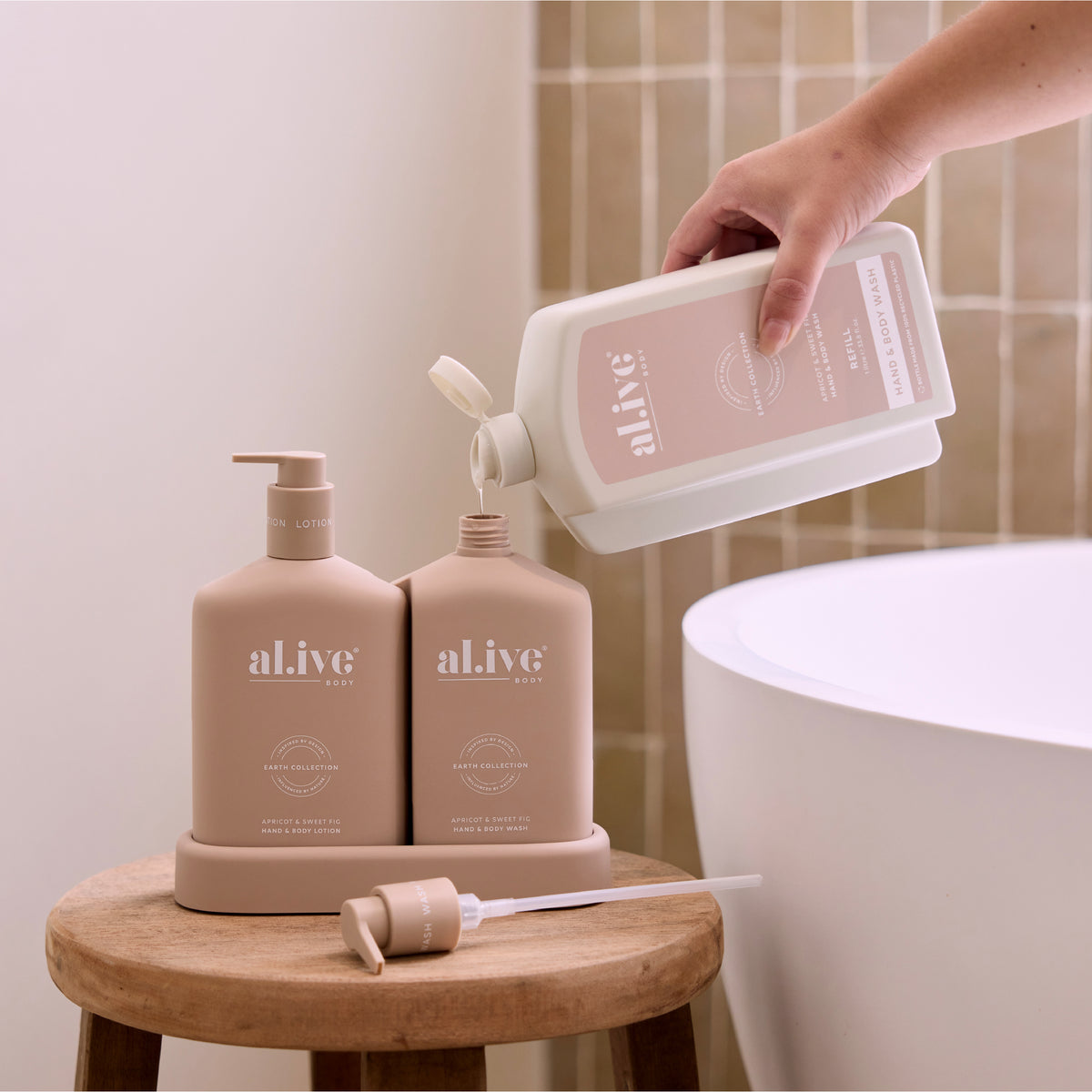1 L WASH REFILL - APRICOT & SWEET FIG