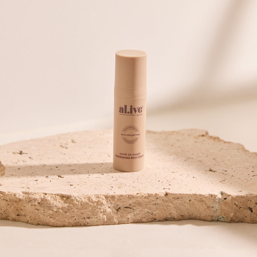 WORTH ITS WEIGHT - NOURISHING RICH CREAM 15ML