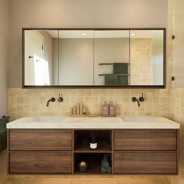 Copy_of_H5_RM3_Main_Bathroom_Robbie_and_Mat-016_copy_4b72b0ec-662f-4162-b356-d39dc6aa3d12.jpg