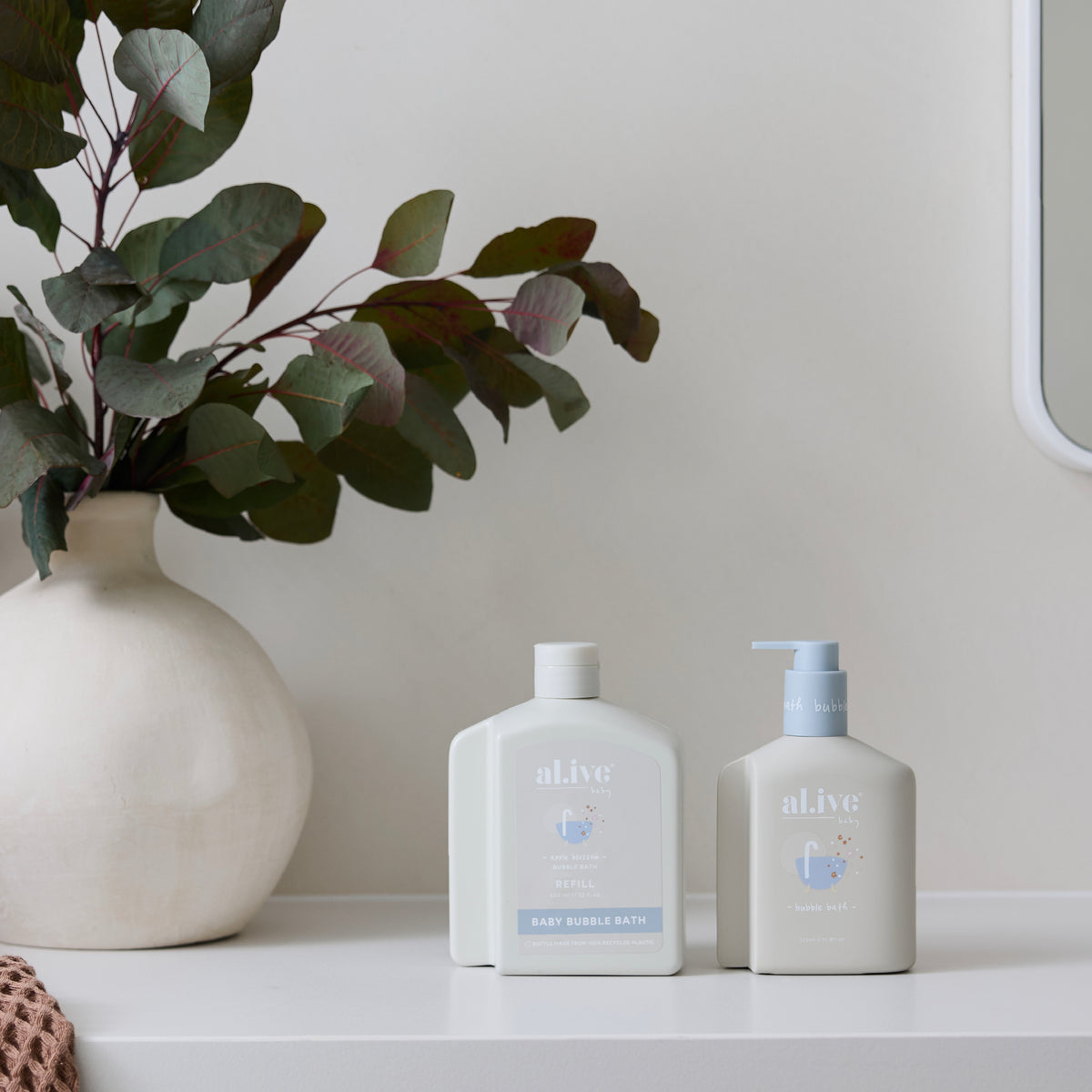 650ML BUBBLE BATH REFILL - APPLE BLOSSOM