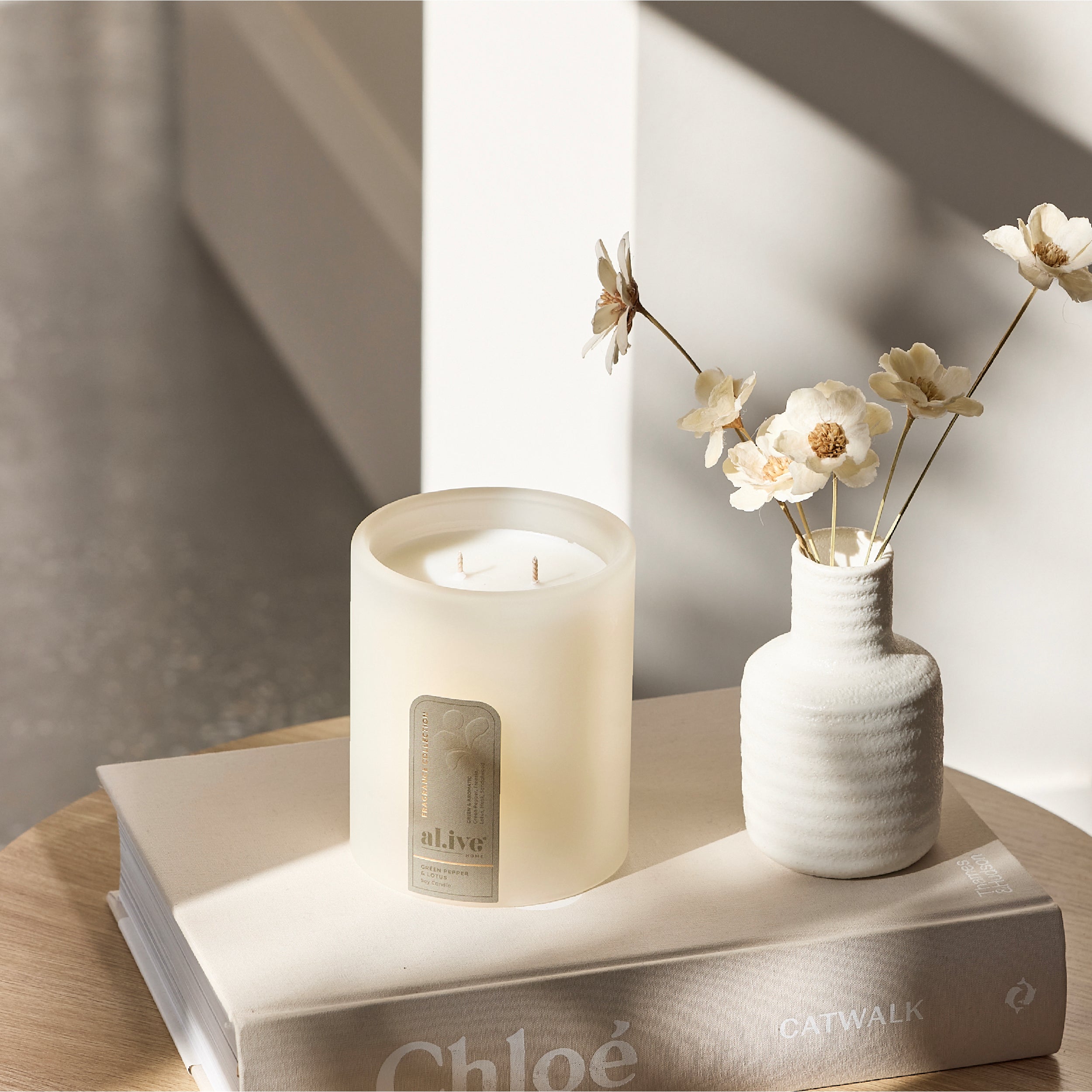 Fragrance_Styled-Imagery_Candle_14.jpg