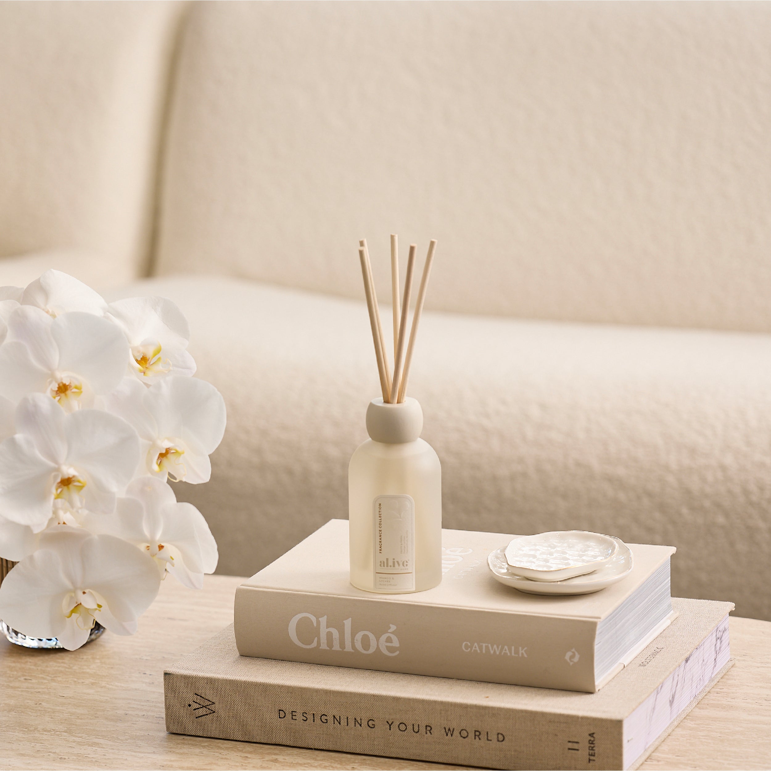 Fragrance_Styled-Imagery_Diffuser_2.jpg