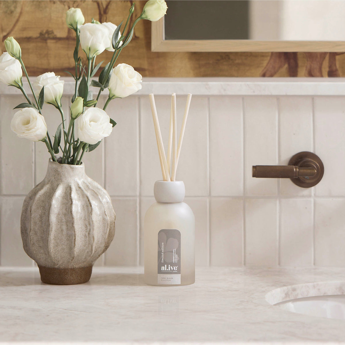 REED DIFFUSER - IVORY BLOOM