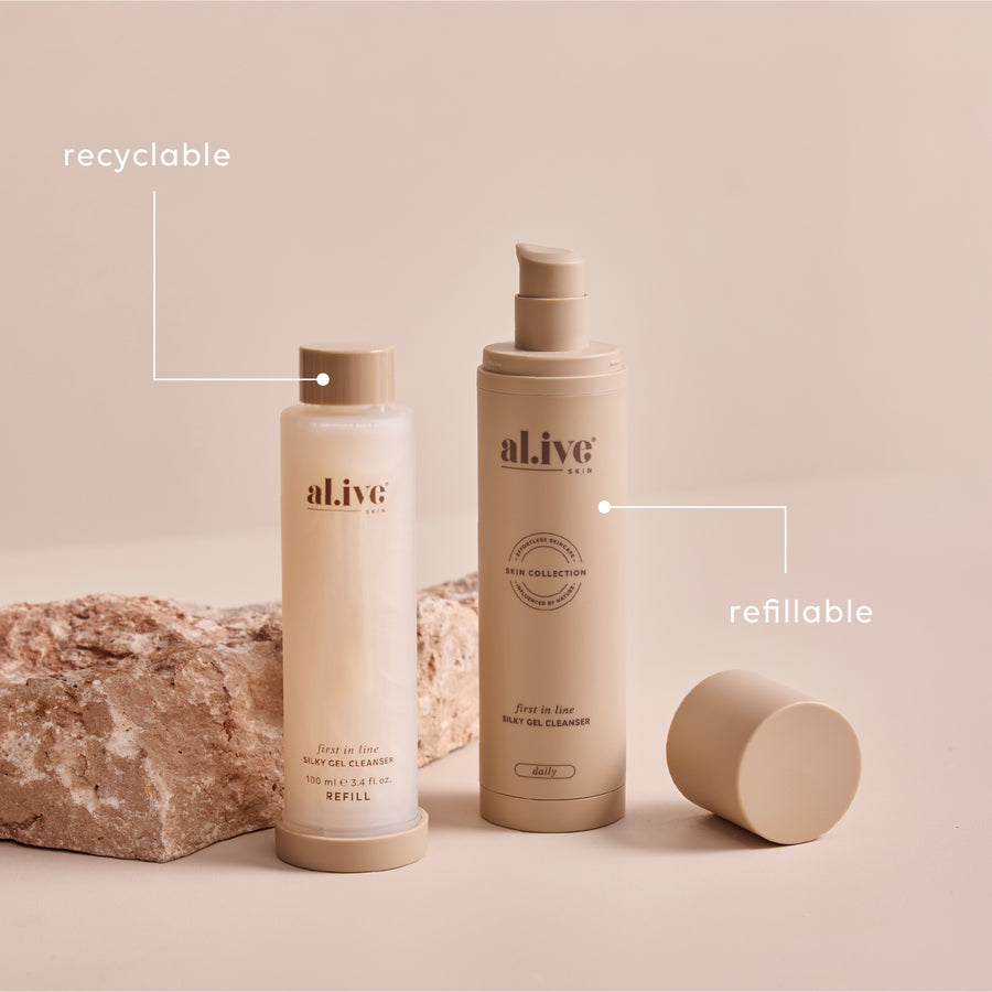 FIRST IN LINE - SILKY GEL CLEANSER REFILL