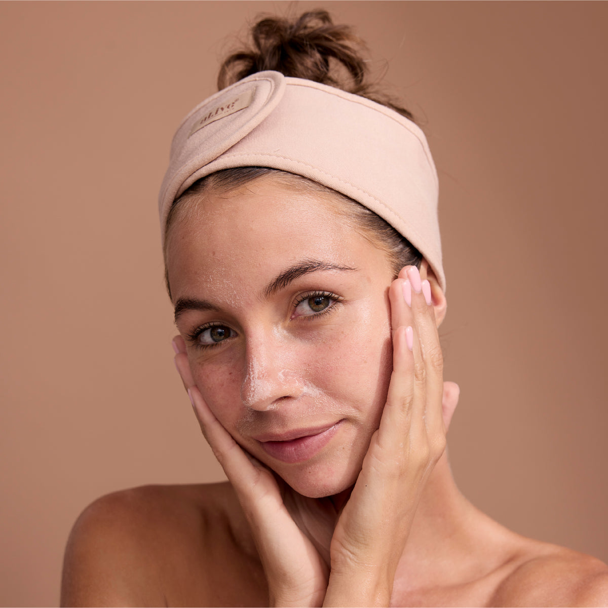 SWEPT AWAY - BEAUTY HEADBAND