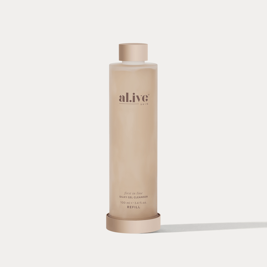 FIRST IN LINE - SILKY GEL CLEANSER REFILL