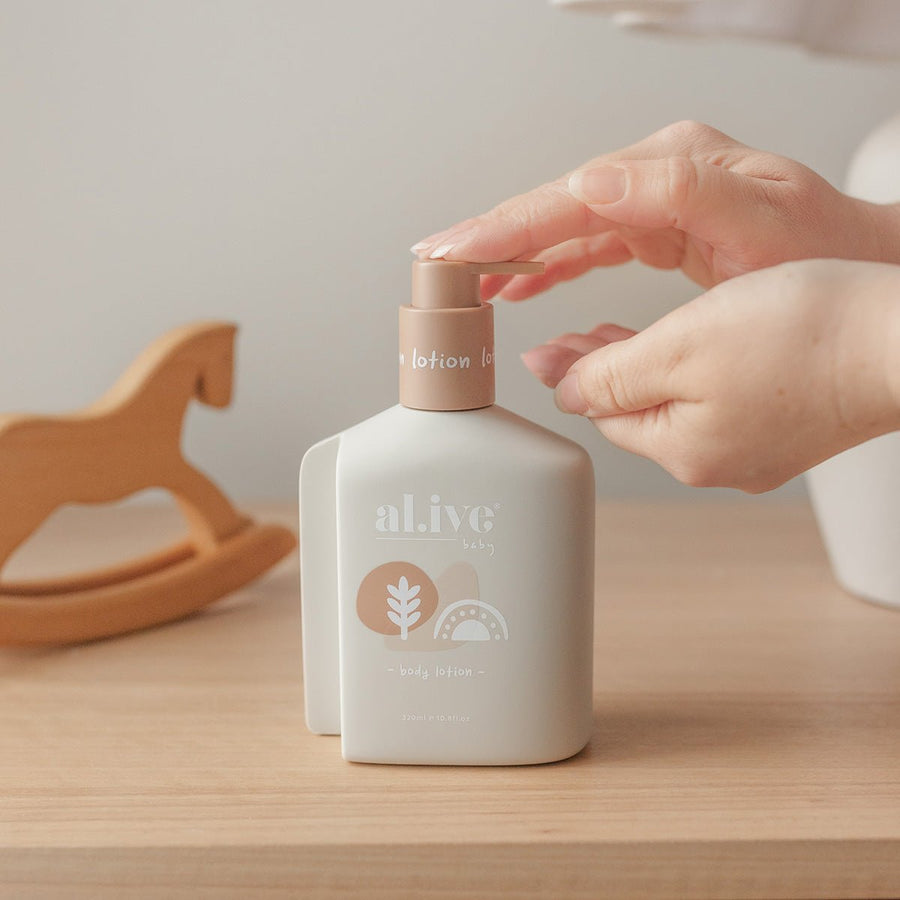 BABY BODY LOTION - CALMING OATMEAL - al.ive body