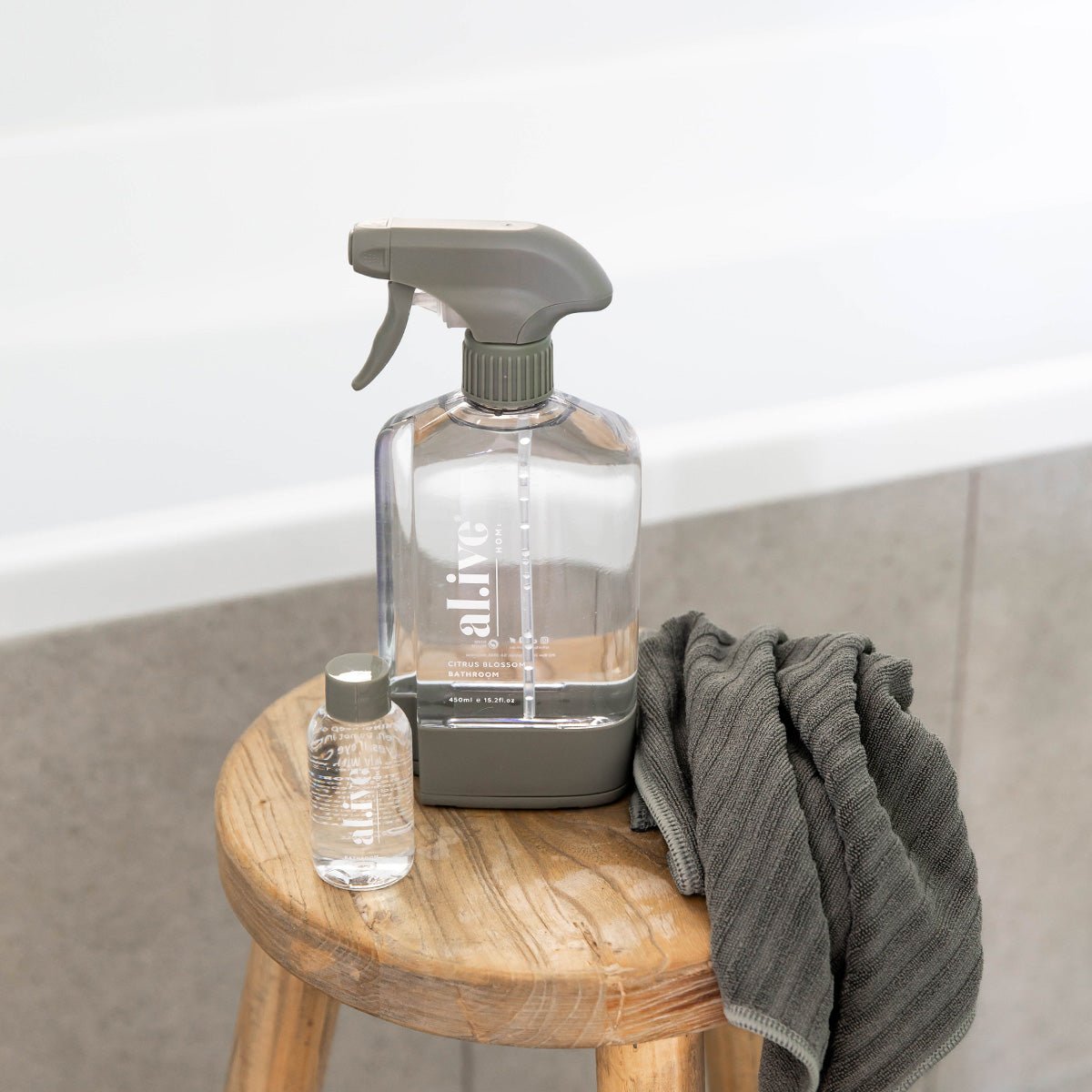 BATHROOM CLEANING KIT – al.ive body