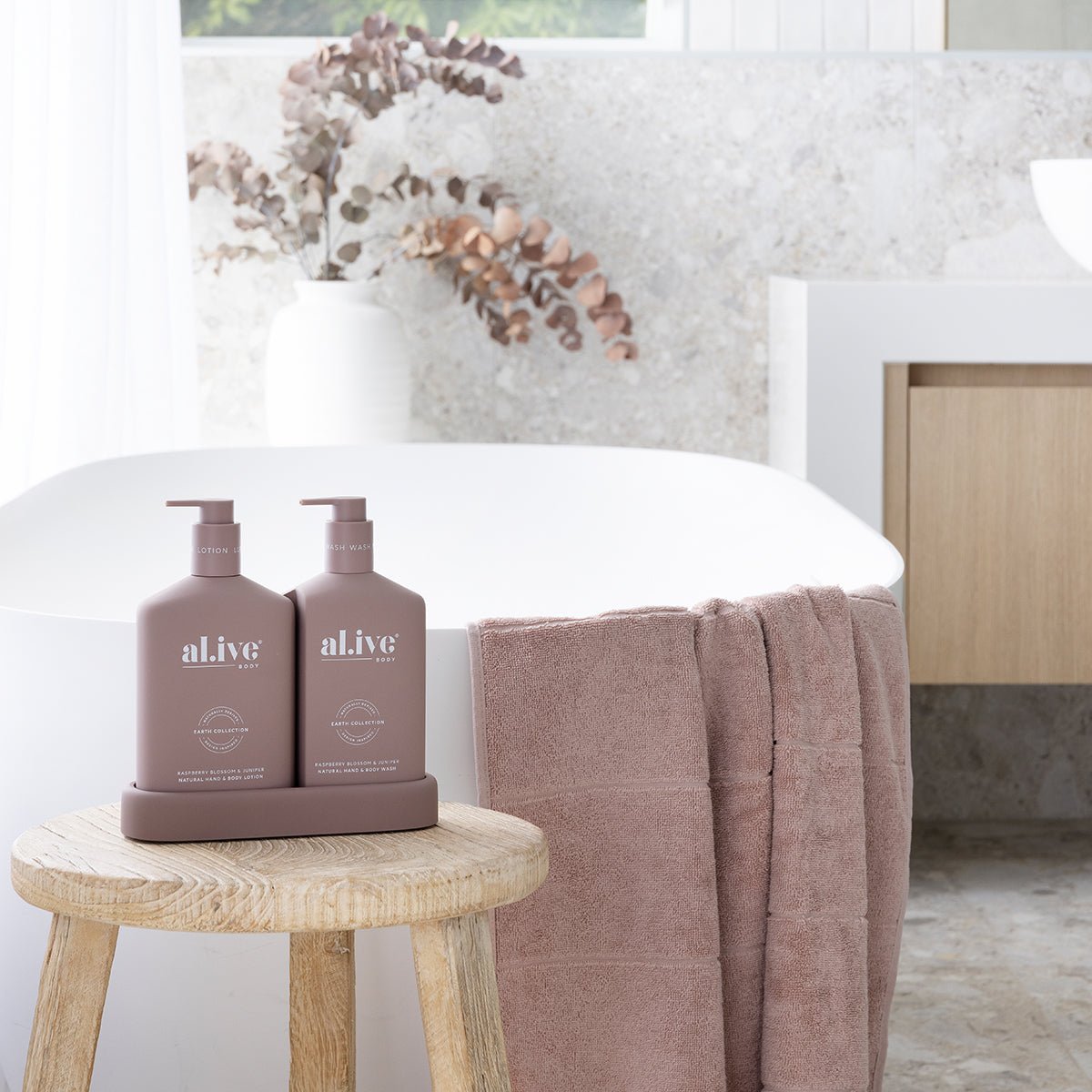 Wash & Lotion Duo + Tray - Raspberry Blossom & Juniper - al.ive body
